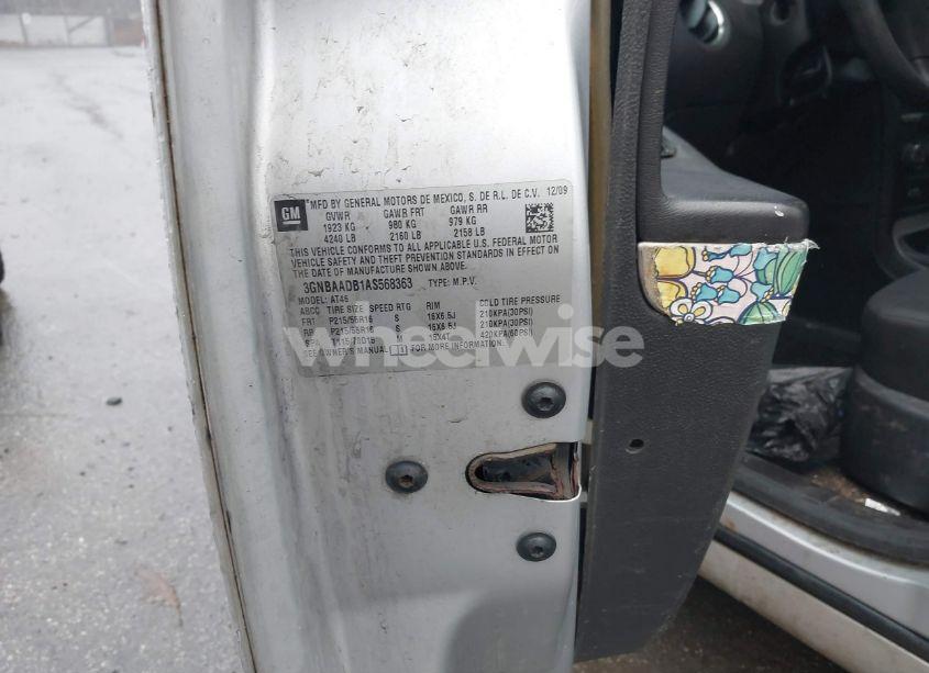 Photo 8 of 2010 Chevrolet Hhr LS (VIN 3GNBAADB1AS568363)