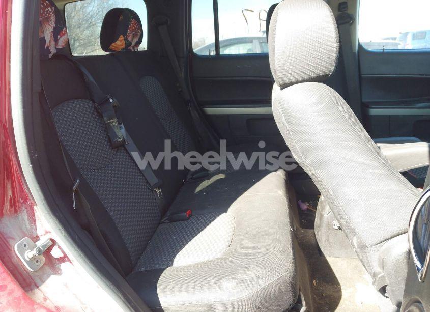 Photo 8 of 2010 Chevrolet Hhr LS (VIN 3GNBAADB2AS539258)