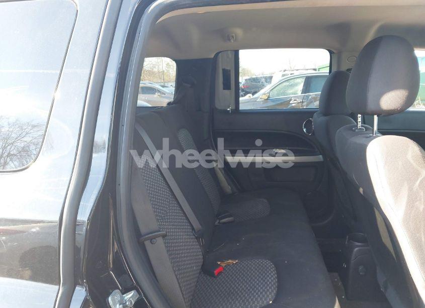 Photo 8 of 2010 Chevrolet Hhr LS (VIN 3GNBAADB9AS508301)