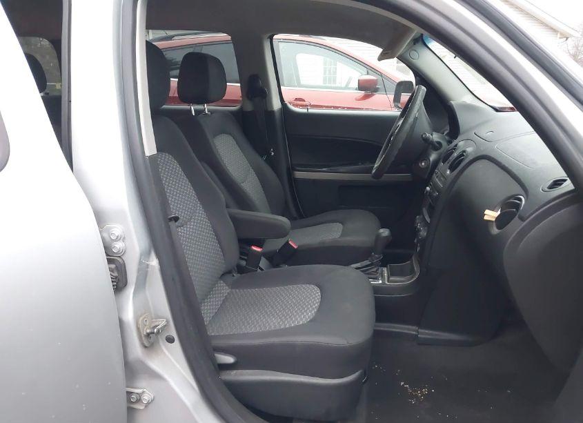 Photo 5 of 2010 Chevrolet Hhr LS (VIN 3GNBAADBXAS528007)