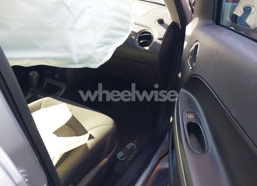 Photo 5 of 2010 Chevrolet Hhr LS (VIN 3GNBAADBXAS543932)