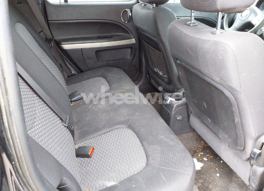 Photo 8 of 2011 Chevrolet Hhr LS (VIN 3GNBAAFW1BS560779)