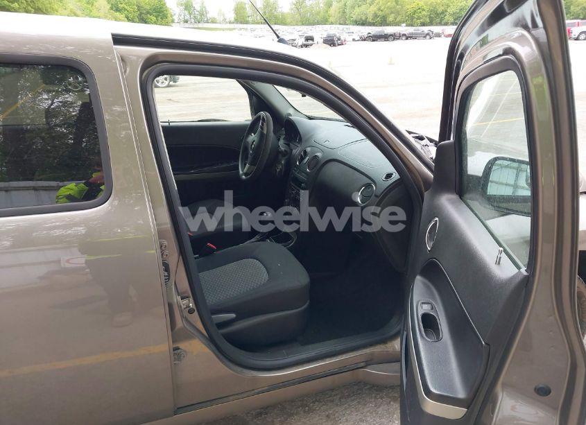 Photo 5 of 2011 Chevrolet Hhr LS (VIN 3GNBAAFW3BS554109)