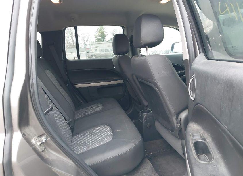 Photo 8 of 2011 Chevrolet Hhr LS (VIN 3GNBAAFW4BS579651)
