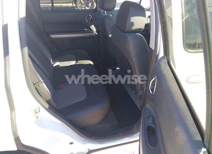 Photo 8 of 2011 Chevrolet Hhr LS (VIN 3GNBAAFW9BS584019)
