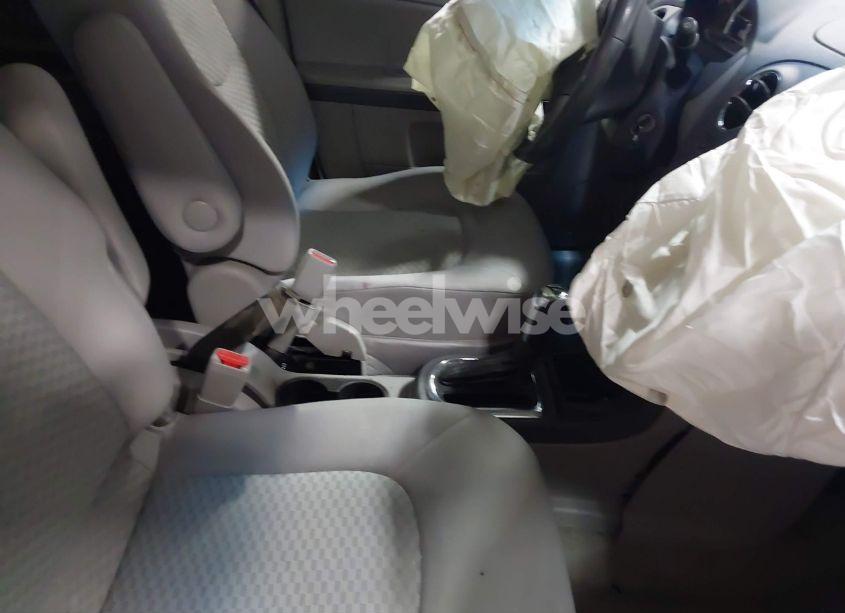 Photo 5 of 2010 Chevrolet Hhr LT (VIN 3GNBABDB5AS569165)