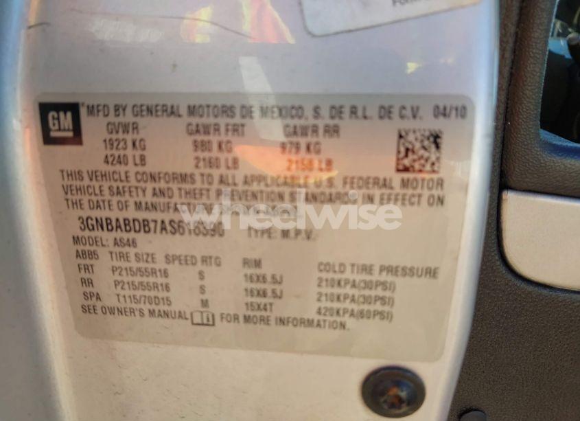 Photo 9 of 2010 Chevrolet Hhr LT (VIN 3GNBABDB7AS616390)