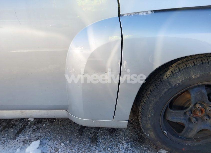 Photo 12 of 2010 Chevrolet Hhr LT (VIN 3GNBABDBXAS636505)