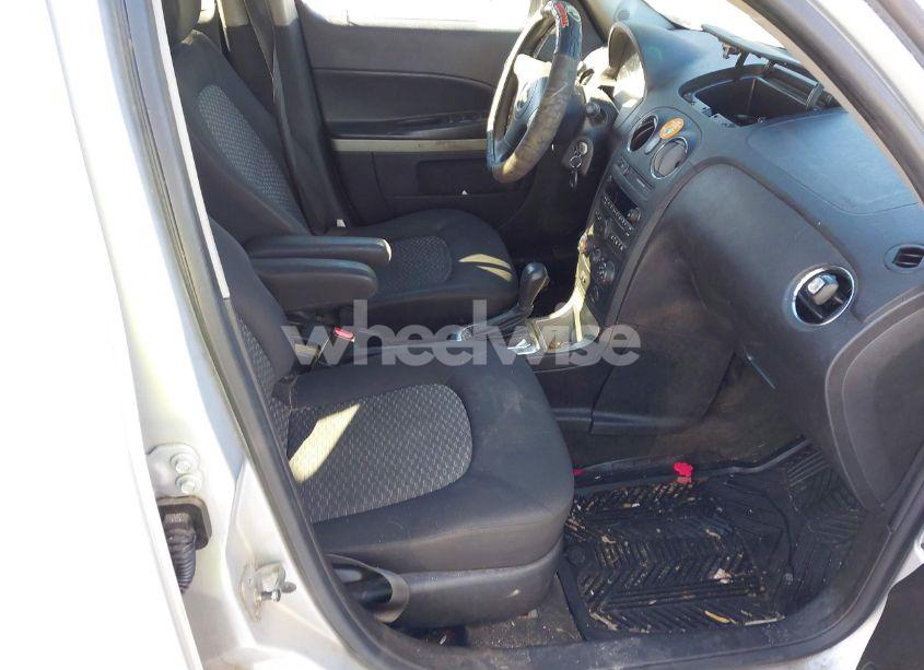 Photo 5 of 2010 Chevrolet Hhr LT (VIN 3GNBABDBXAS636505)