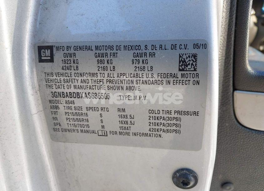 Photo 9 of 2010 Chevrolet Hhr LT (VIN 3GNBABDBXAS636505)