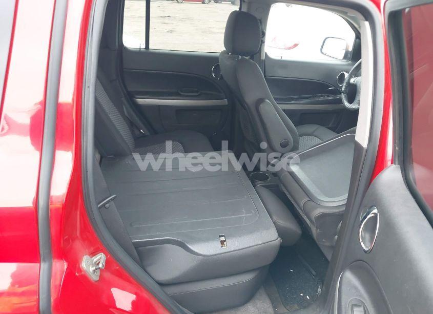 Photo 8 of 2011 Chevrolet Hhr LT (VIN 3GNBABFW3BS539020)