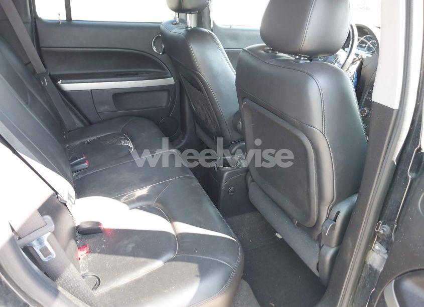 Photo 8 of 2009 Chevrolet Hhr LT (VIN 3GNCA23V99S502712)