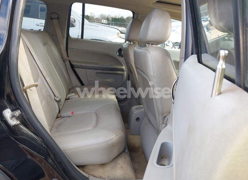 Photo 8 of 2008 Chevrolet Hhr LT (VIN 3GNCA53P08S702735)