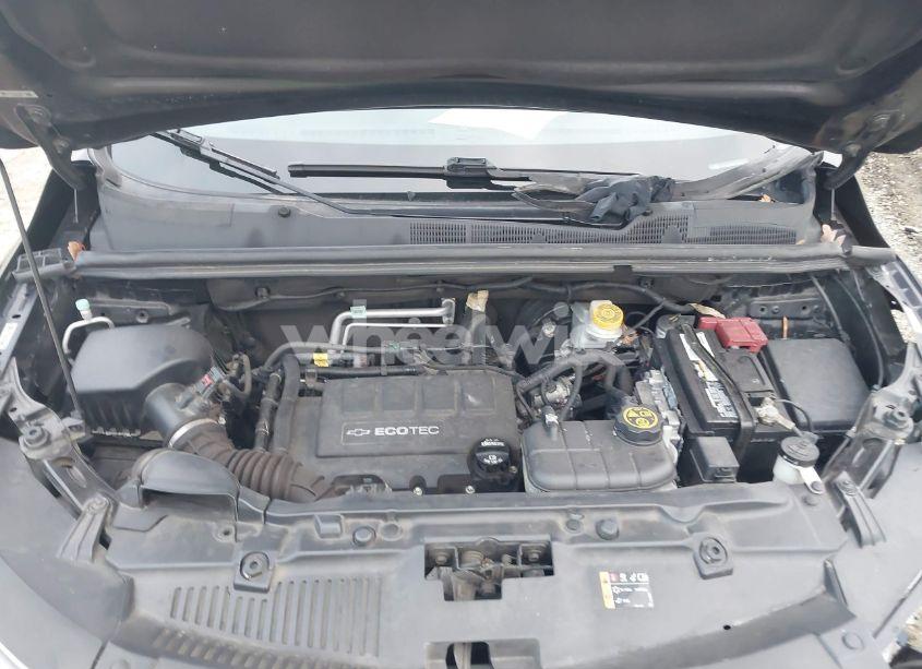 Photo 10 of 2017 Chevrolet Trax LS (VIN 3GNCJKSB0HL131679)