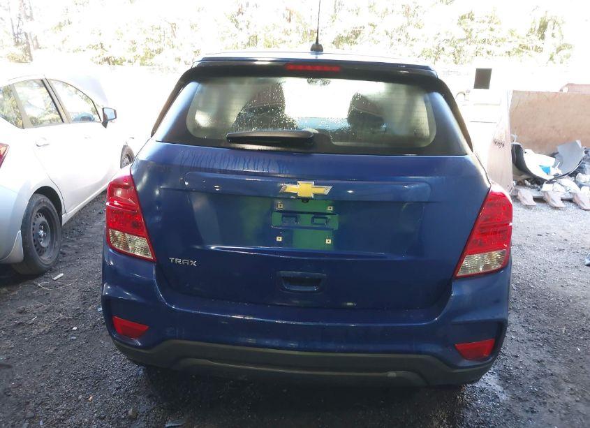 Photo 15 of 2017 Chevrolet Trax LS (VIN 3GNCJKSB0HL190201)
