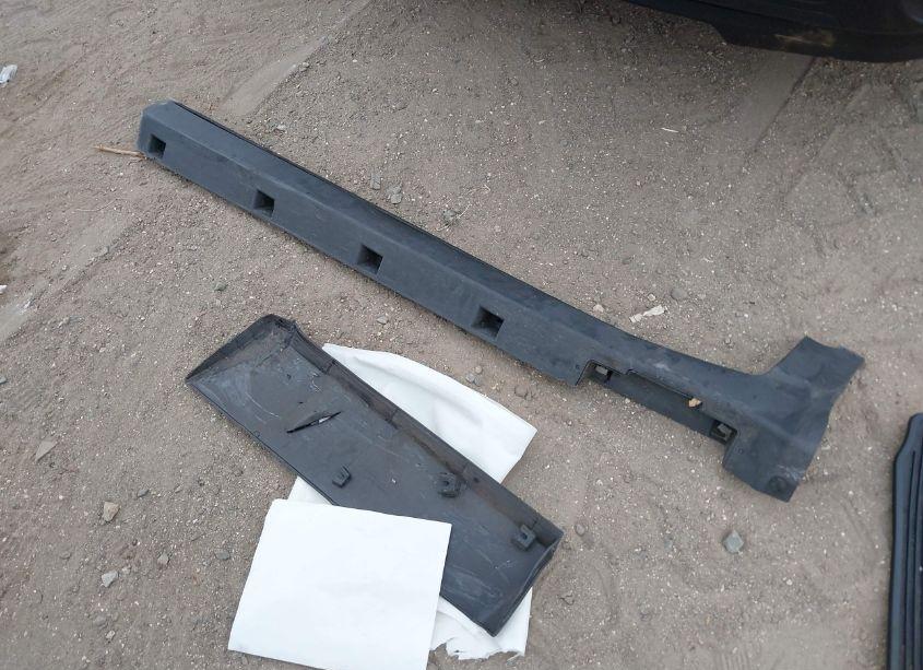 Photo 12 of 2018 Chevrolet Trax LS (VIN 3GNCJKSB0JL307197)