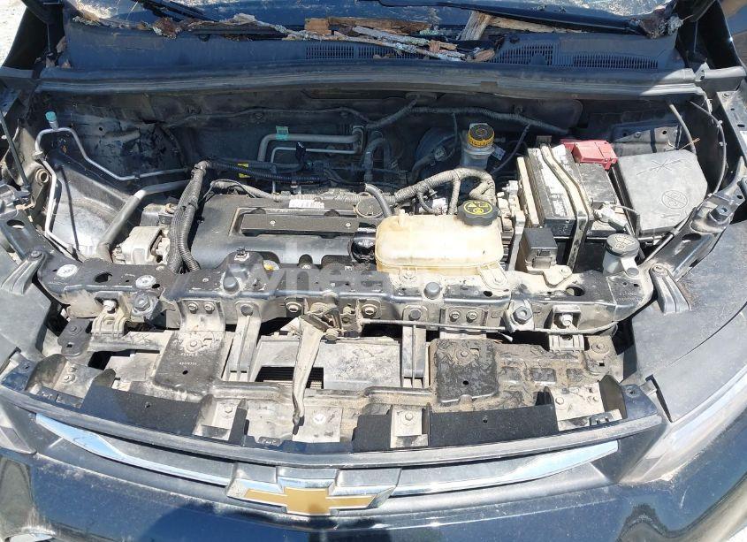 Photo 10 of 2019 Chevrolet Trax LS (VIN 3GNCJKSB0KL371838)