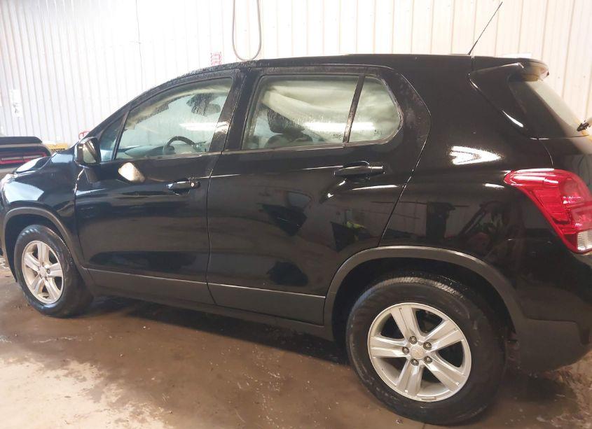 Photo 14 of 2020 Chevrolet Trax FWD LS (VIN 3GNCJKSB0LL133621)