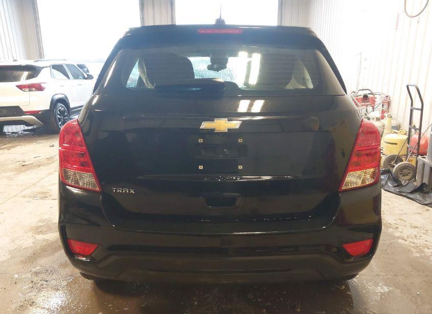 Photo 16 of 2020 Chevrolet Trax FWD LS (VIN 3GNCJKSB0LL133621)