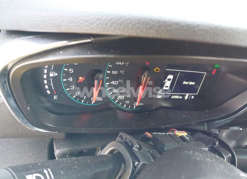 Photo 7 of 2020 Chevrolet Trax FWD LS (VIN 3GNCJKSB0LL247795)