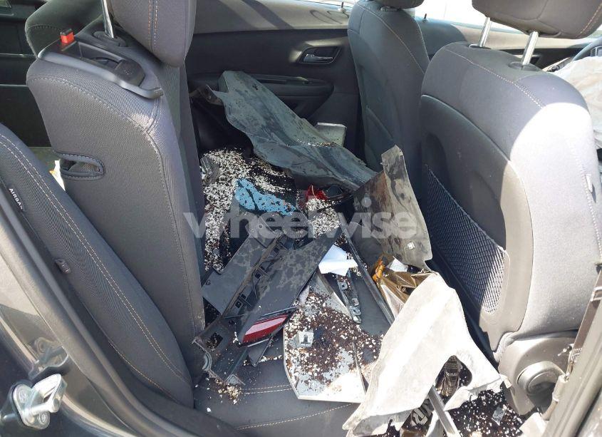 Photo 8 of 2020 Chevrolet Trax FWD LS (VIN 3GNCJKSB0LL247795)