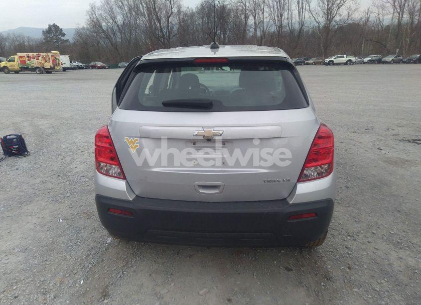 Photo 16 of 2016 Chevrolet Trax 1LS (VIN 3GNCJKSB1GL254664)