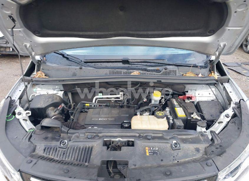 Photo 10 of 2017 Chevrolet Trax LS (VIN 3GNCJKSB1HL227854)