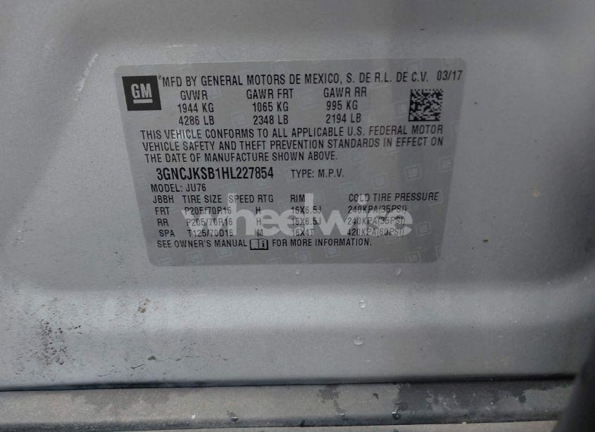 Photo 9 of 2017 Chevrolet Trax LS (VIN 3GNCJKSB1HL227854)