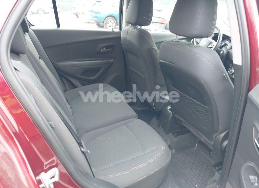 Photo 8 of 2017 Chevrolet Trax LS (VIN 3GNCJKSB1HL273894)