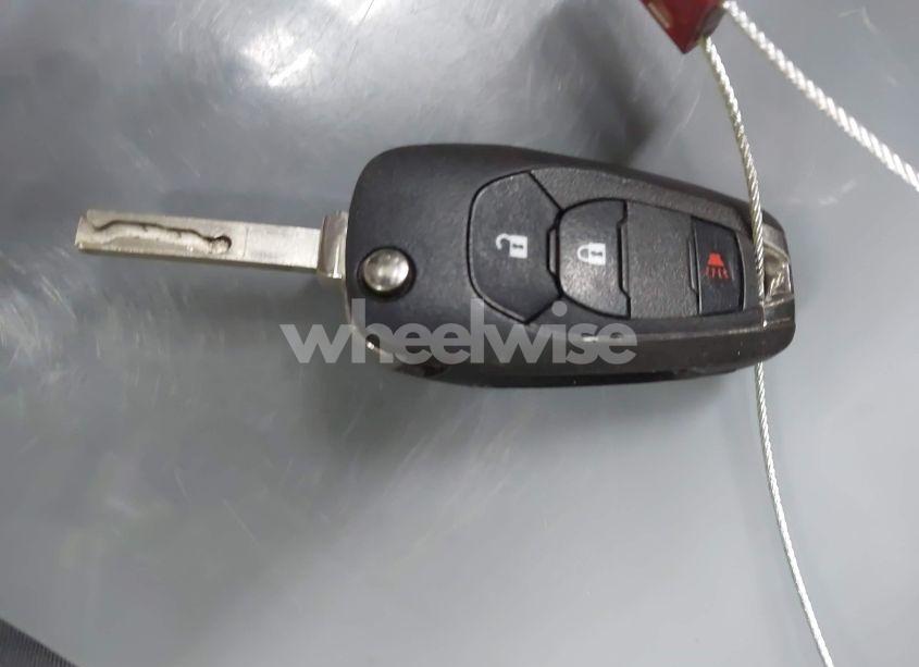 Photo 11 of 2020 Chevrolet Trax FWD LS (VIN 3GNCJKSB1LL137936)