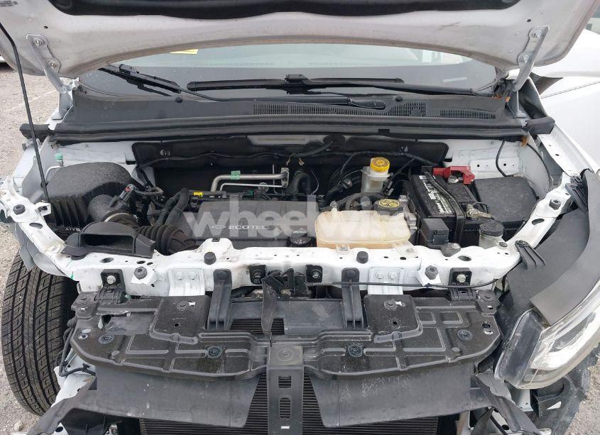 Photo 10 of 2020 Chevrolet Trax FWD LS (VIN 3GNCJKSB1LL294172)