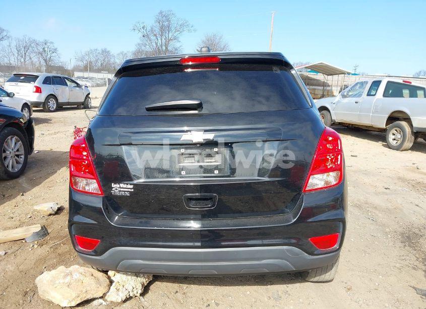 Photo 17 of 2020 Chevrolet Trax FWD LS (VIN 3GNCJKSB1LL306319)