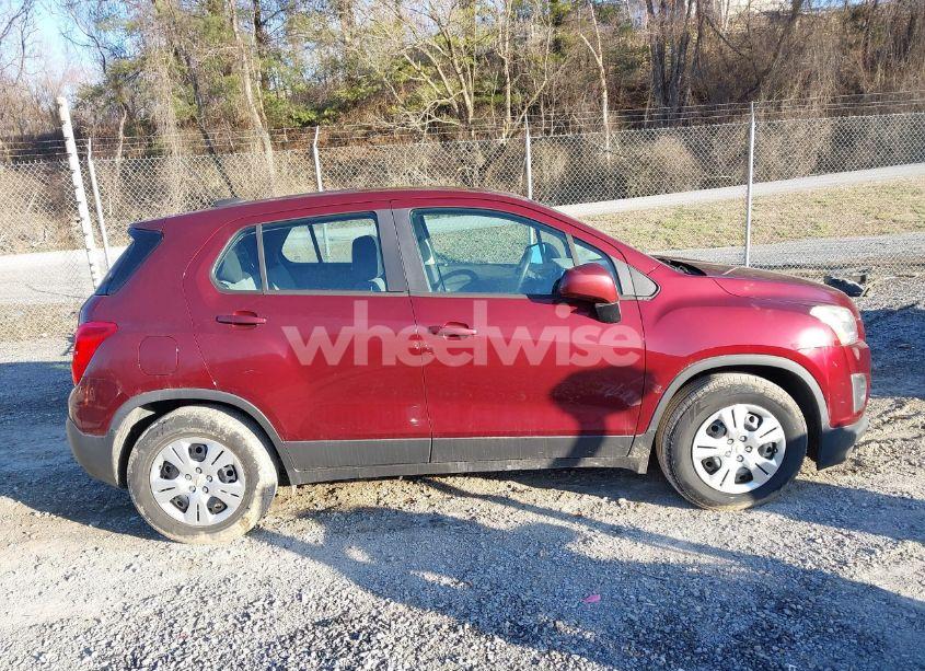 Photo 13 of 2016 Chevrolet Trax 1LS (VIN 3GNCJKSB2GL223651)