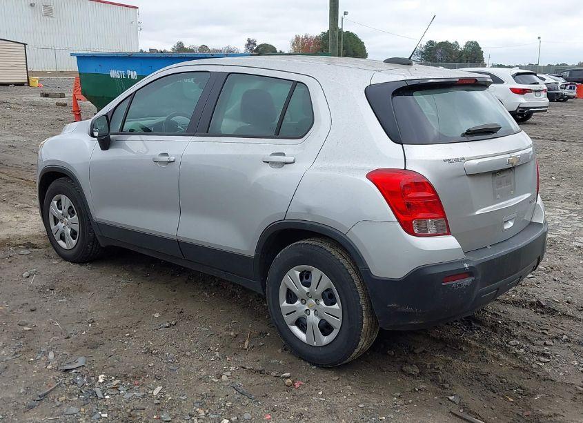 Photo 3 of 2016 Chevrolet Trax 1LS (VIN 3GNCJKSB2GL250526)