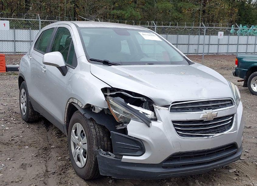Photo 6 of 2016 Chevrolet Trax 1LS (VIN 3GNCJKSB2GL250526)
