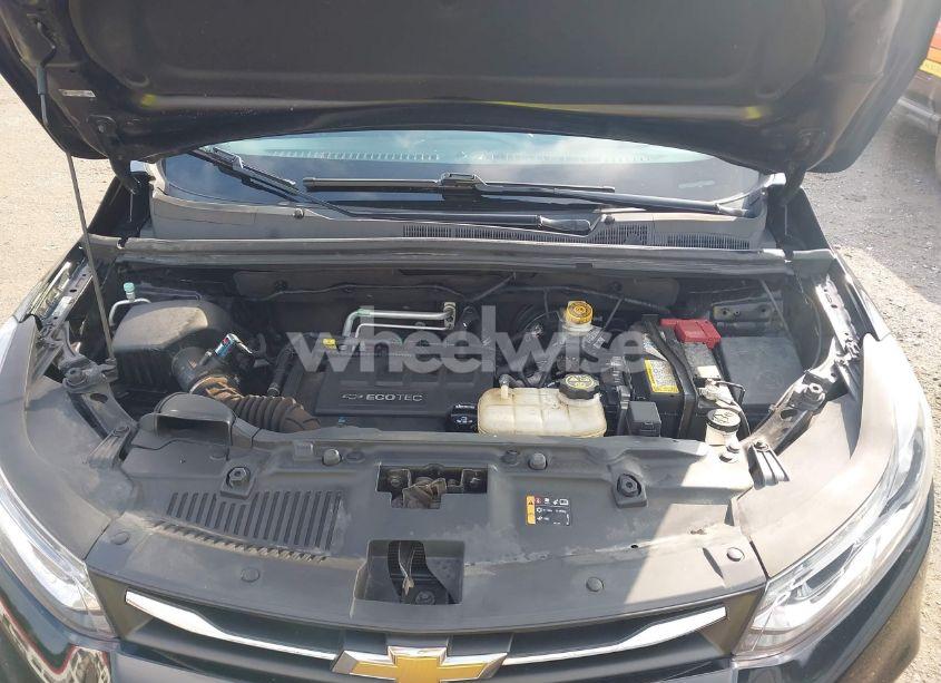 Photo 10 of 2019 Chevrolet Trax LS (VIN 3GNCJKSB2KL314878)