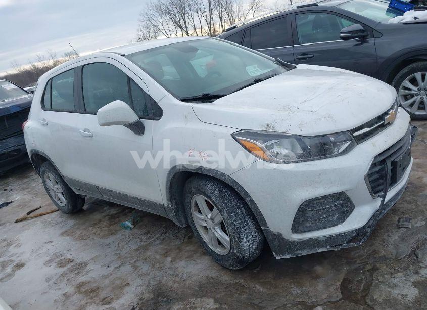 Photo 13 of 2019 Chevrolet Trax LS (VIN 3GNCJKSB2KL370576)
