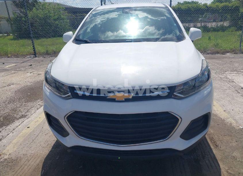 Photo 12 of 2020 Chevrolet Trax FWD LS (VIN 3GNCJKSB2LL126640)