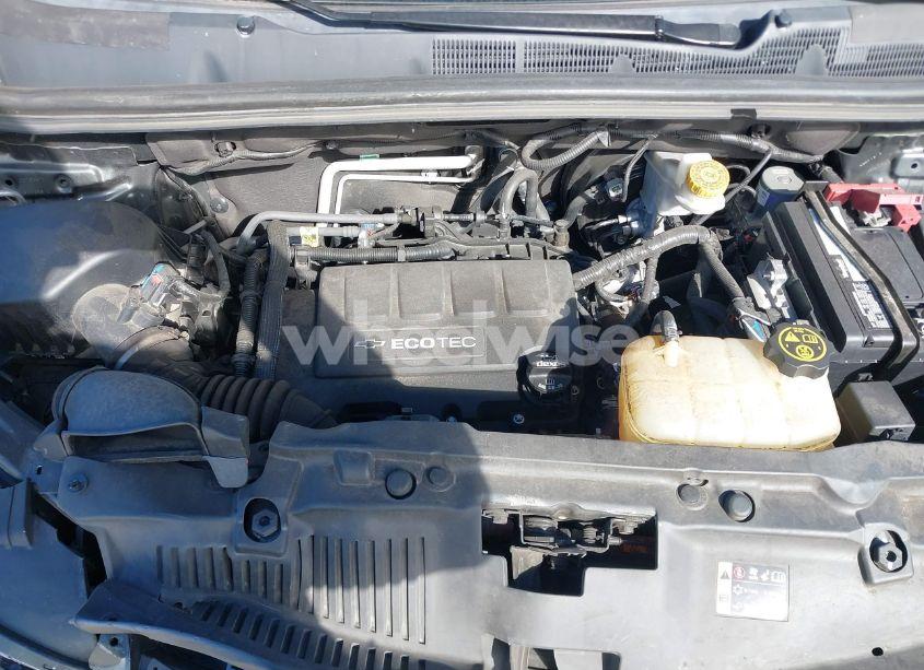 Photo 10 of 2020 Chevrolet Trax FWD LS (VIN 3GNCJKSB2LL140893)