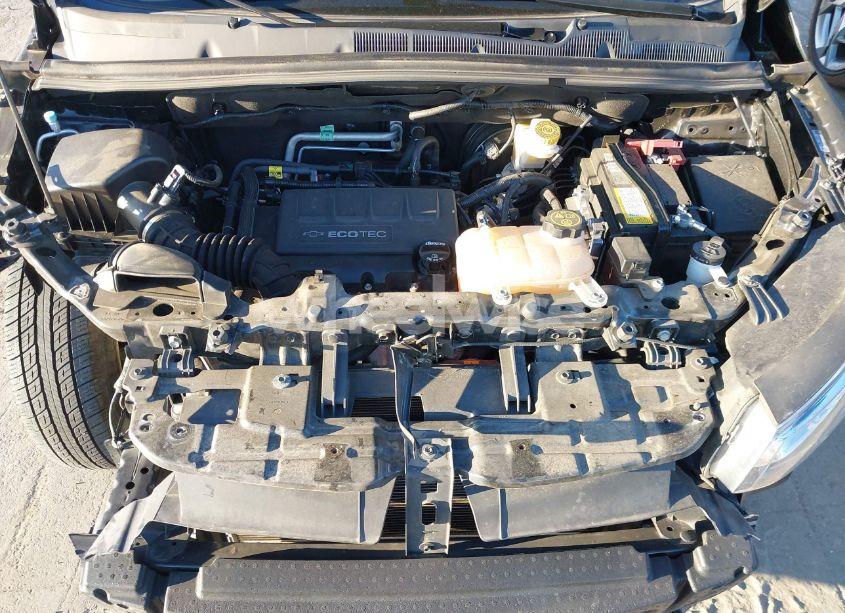 Photo 10 of 2020 Chevrolet Trax FWD LS (VIN 3GNCJKSB2LL179516)