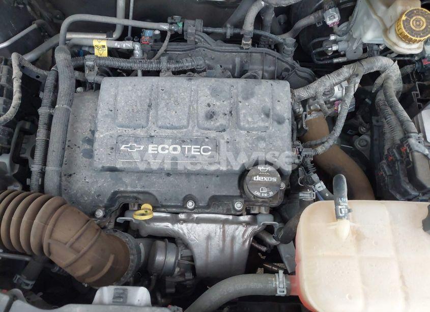 Photo 10 of 2020 Chevrolet Trax FWD LS (VIN 3GNCJKSB2LL221800)