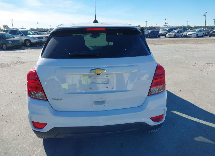 Photo 17 of 2020 Chevrolet Trax FWD LS (VIN 3GNCJKSB2LL336168)