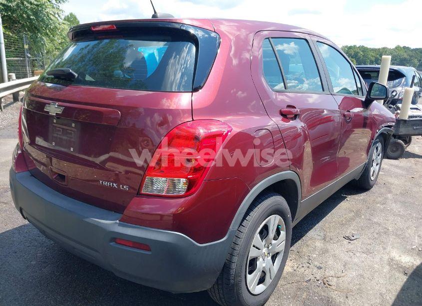 Photo 4 of 2016 Chevrolet Trax 1LS (VIN 3GNCJKSB3GL272194)