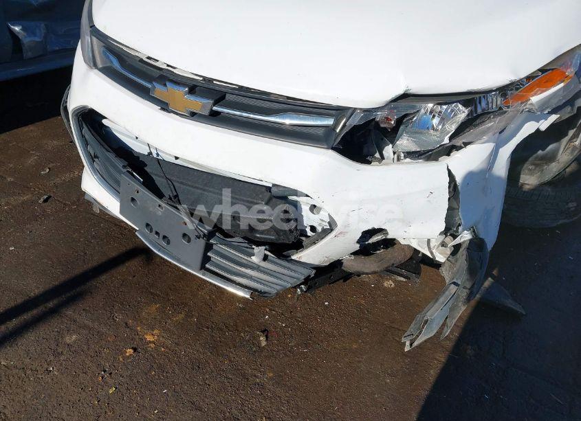 Photo 16 of 2017 Chevrolet Trax LS (VIN 3GNCJKSB3HL285965)