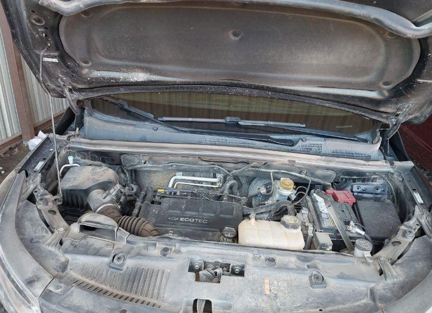 Photo 10 of 2019 Chevrolet Trax LS (VIN 3GNCJKSB3KL213560)