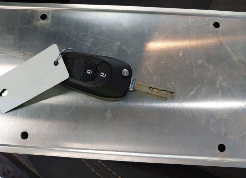 Photo 11 of 2019 Chevrolet Trax LS (VIN 3GNCJKSB3KL213560)