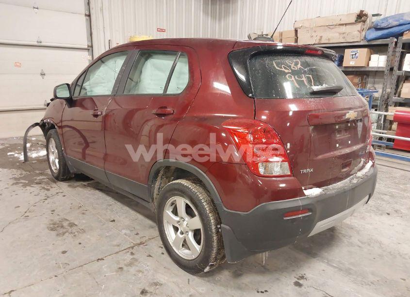 Photo 3 of 2017 Chevrolet Trax LS (VIN 3GNCJKSB4HL190136)