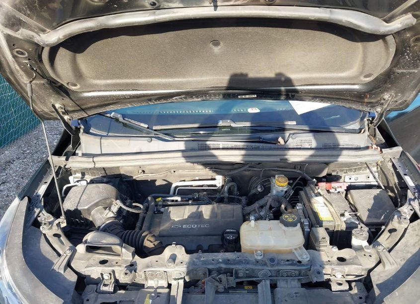 Photo 10 of 2018 Chevrolet Trax LS (VIN 3GNCJKSB4JL262507)