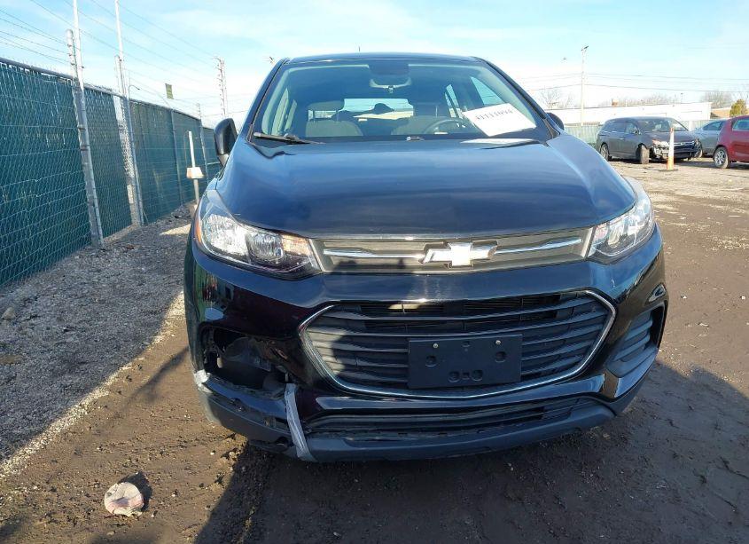 Photo 6 of 2018 Chevrolet Trax LS (VIN 3GNCJKSB4JL262507)