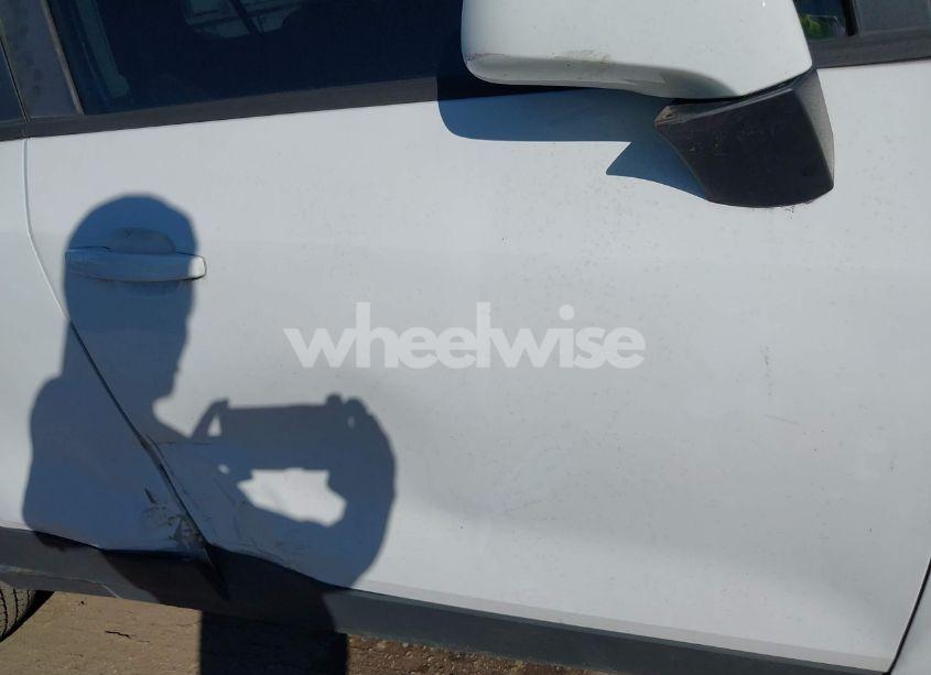 Photo 19 of 2019 Chevrolet Trax LS (VIN 3GNCJKSB4KL279244)